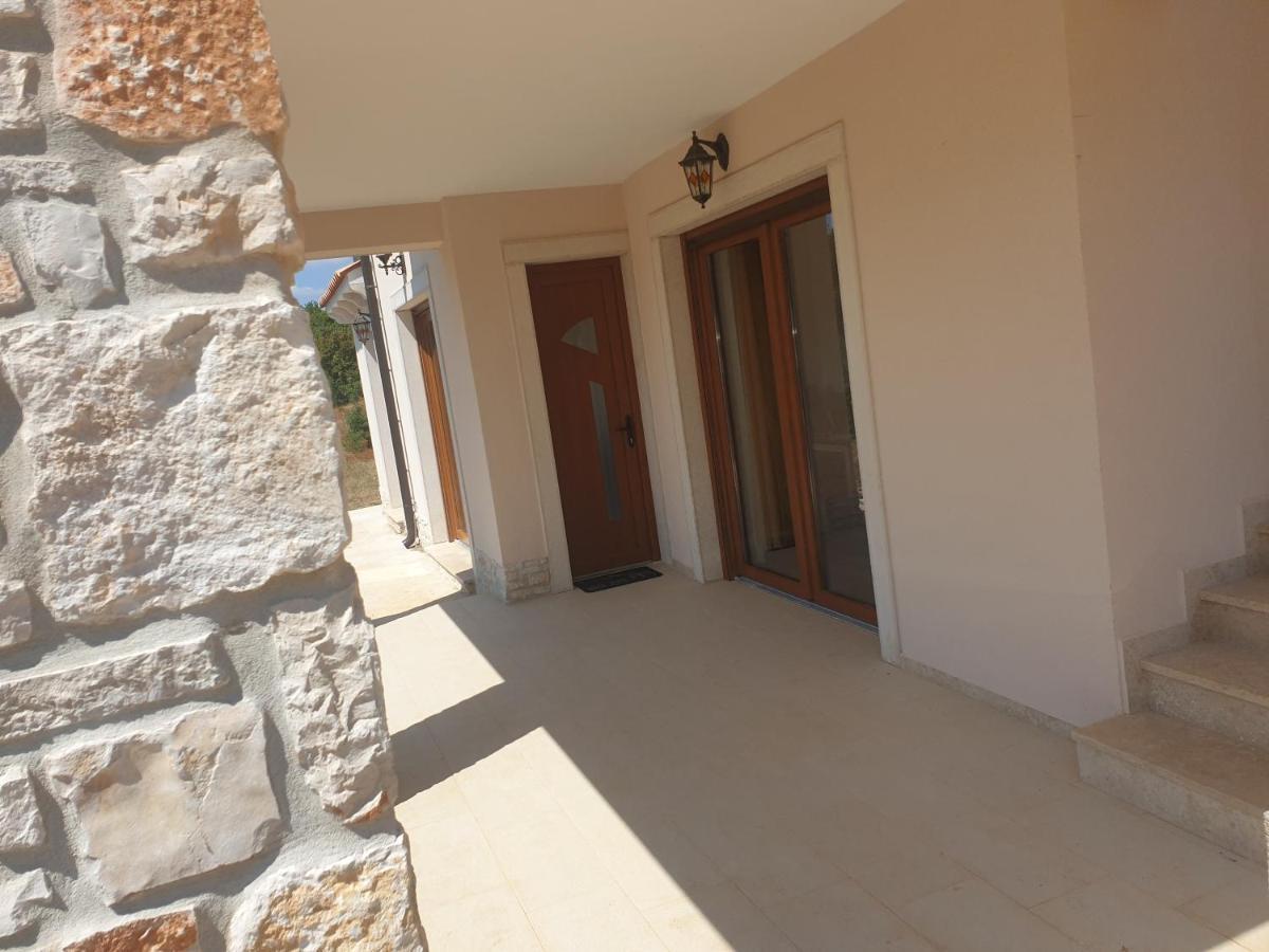 Villa Istra Divšići المظهر الخارجي الصورة